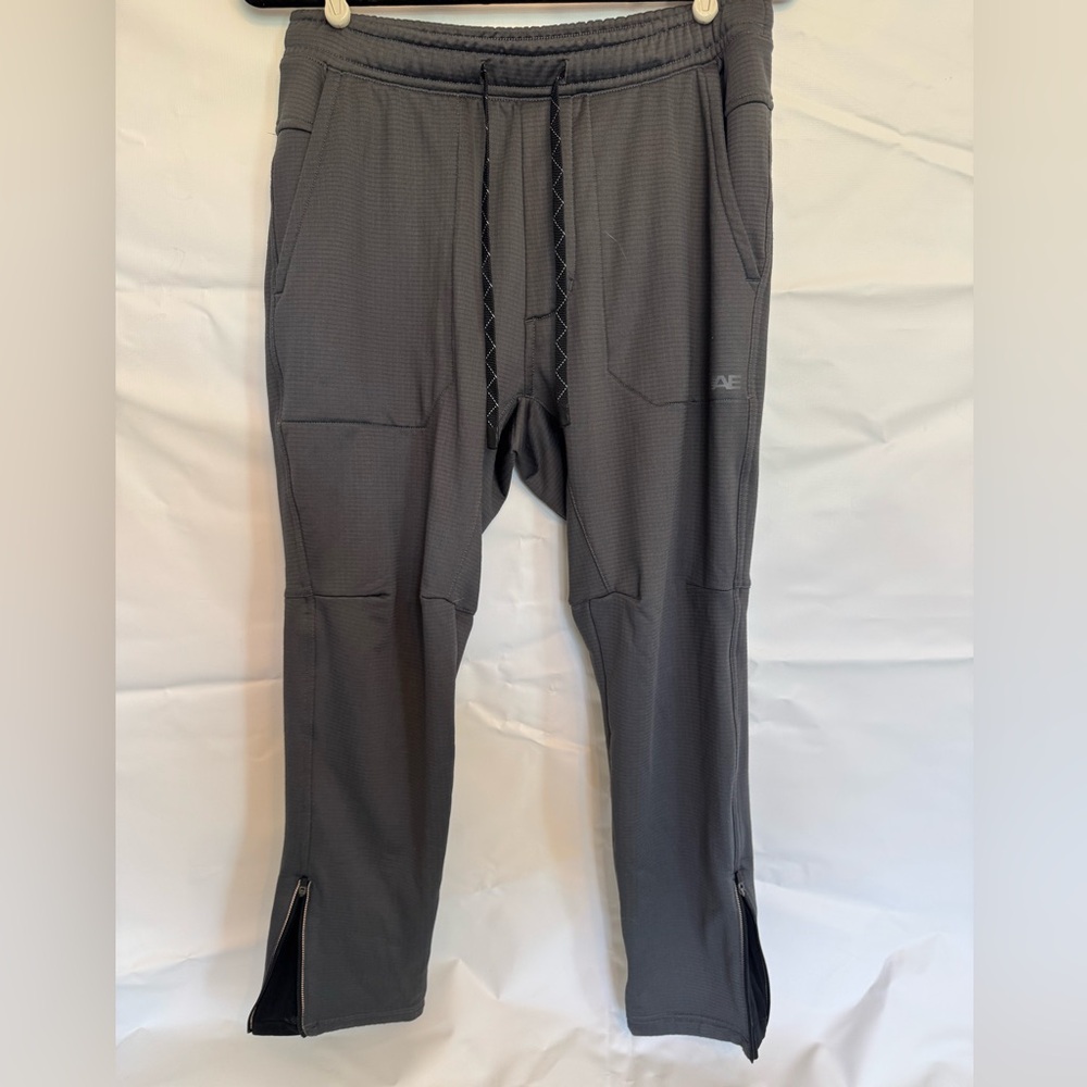 American Eagle Outfitters Gray Sweatpants with Drawstring Waist
